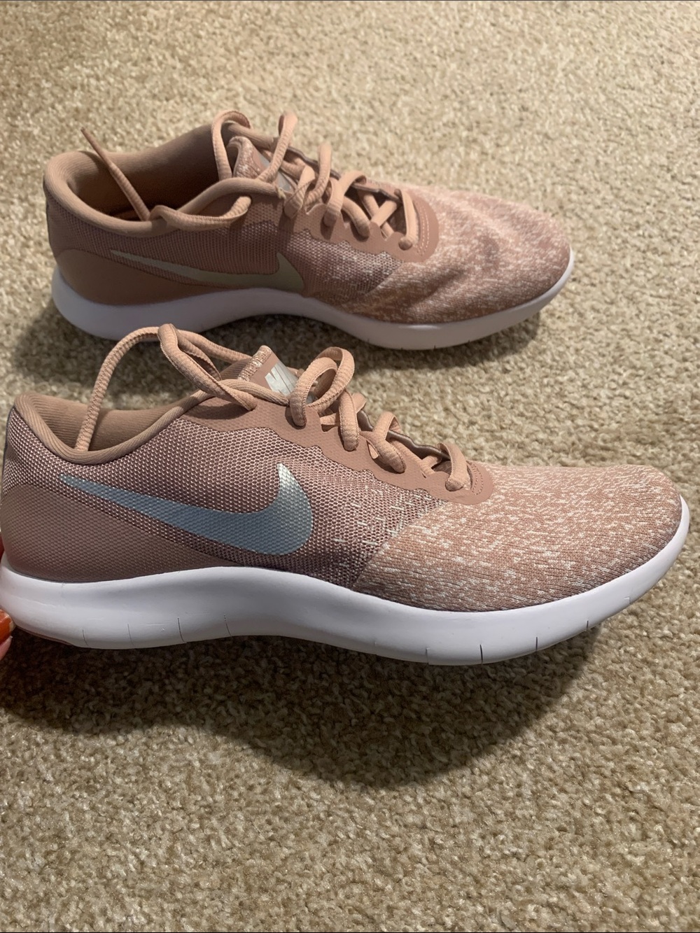 Nike Women's Dusty Pink  Mesh Cross-Training Sneakers: Never Worn